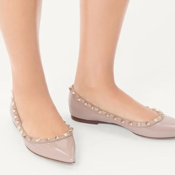 Valentino Garavani Rockstud Pointed Toe Ballerina Flat in Poudre Size 38 US 8 - Picture 15 of 16